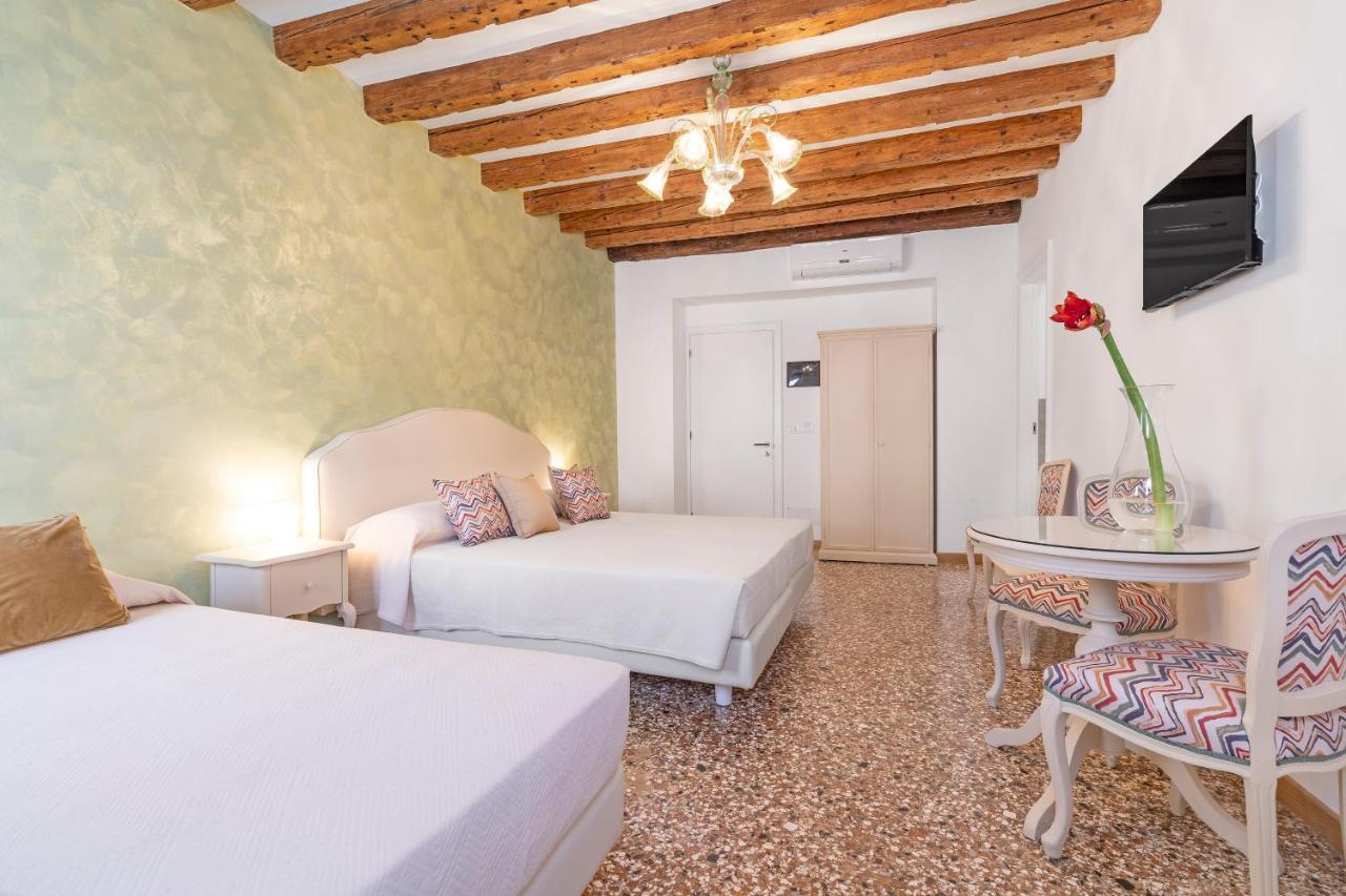 Residenza San Silvestro Hotel Veneţia Exterior foto