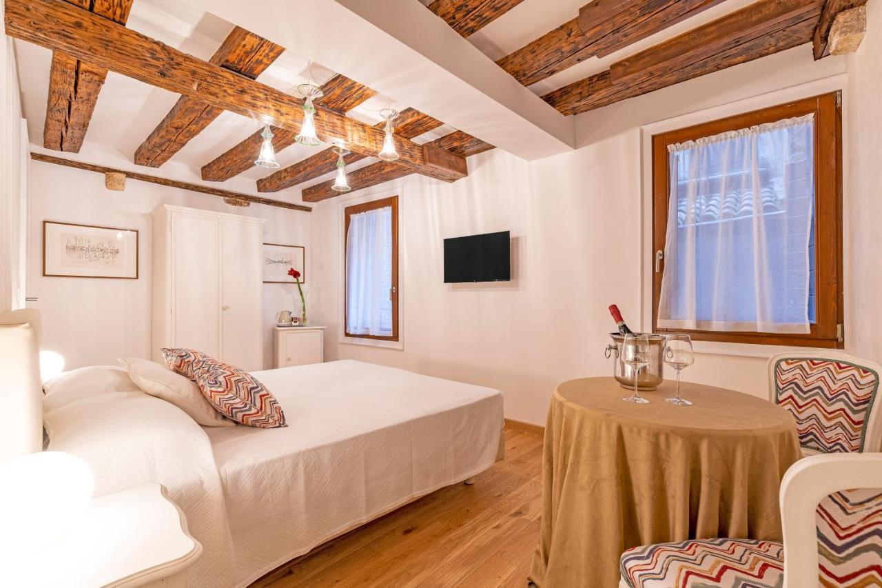 Residenza San Silvestro Hotel Veneţia Exterior foto